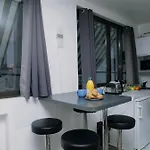 Arc De Triomphe & Trocadero Square - Paris Vacation Rentals